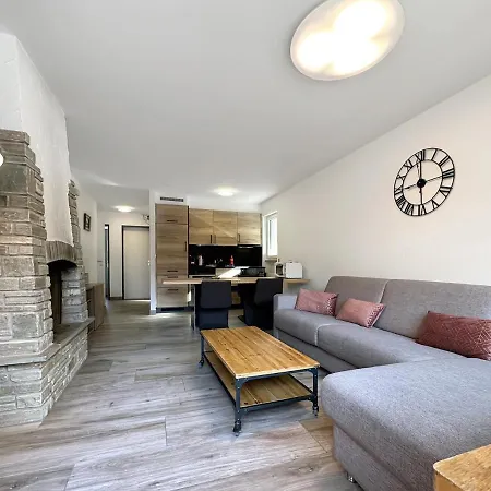 Eagle With Splendid And Direct View Of The Matterhorn Apartman
